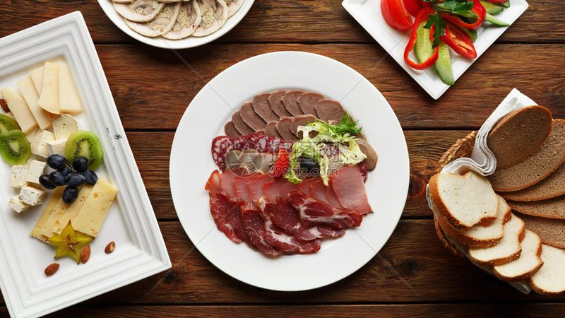 揭秘零食贴牌代工费用构成：关键因素及预算规划